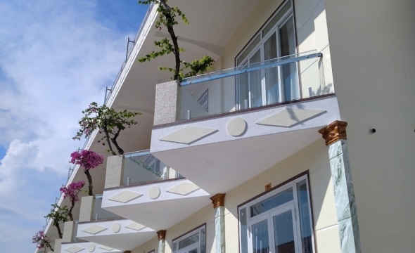 Thiên Đường Nghỉ Dưỡng Tại Khách Sạn Biển Cam Bình