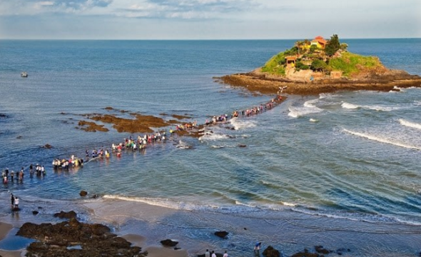 Bảng Giá Hòn Bà Sunset Beach Resort Mới Nhất & Hướng Dẫn Đặt Phòng A-Z